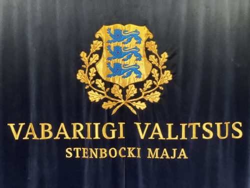 Eesti valitsuse sünkroontõlgete eest hoolitseb Krabu Lang 